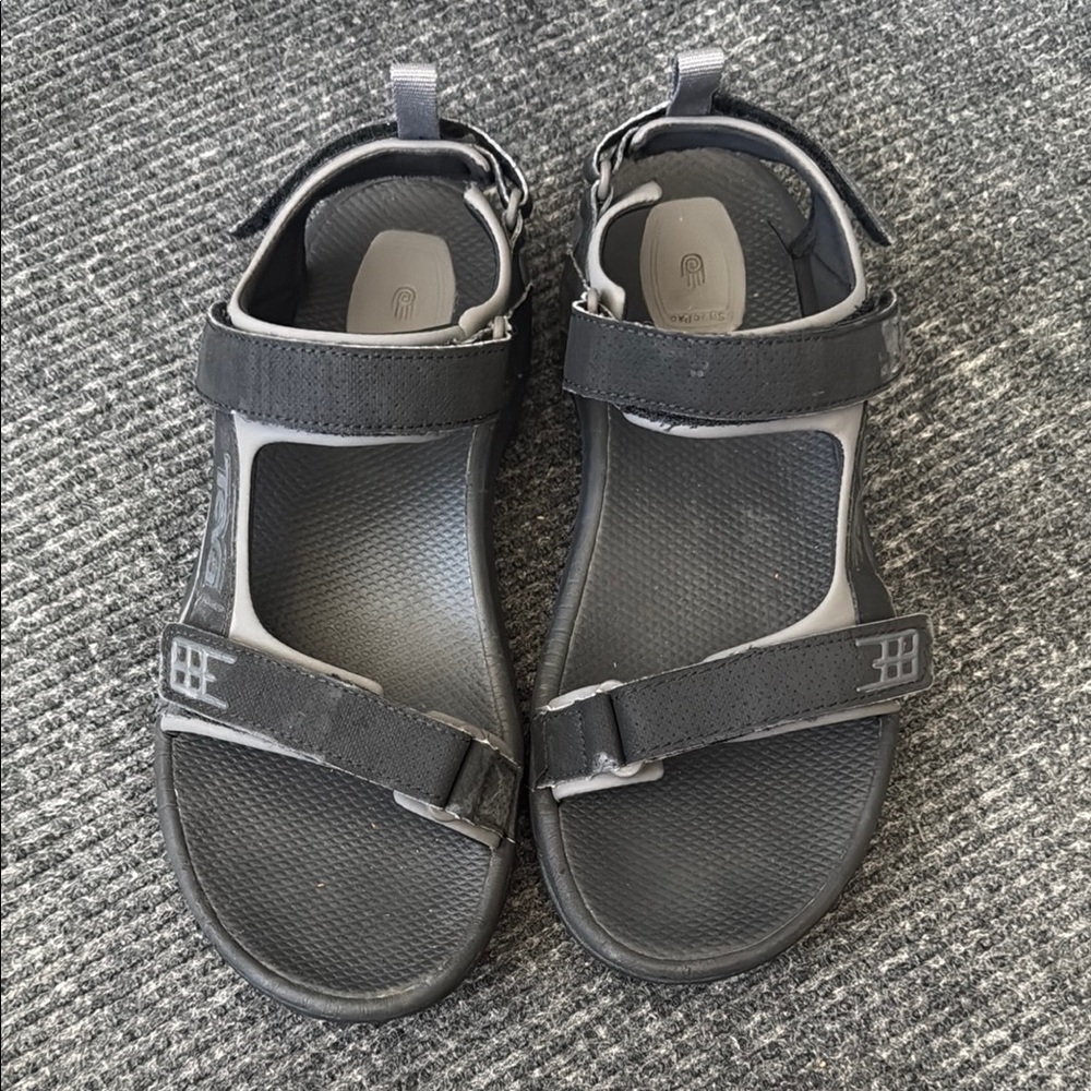 Teva Black Adventure Sandals Men 9